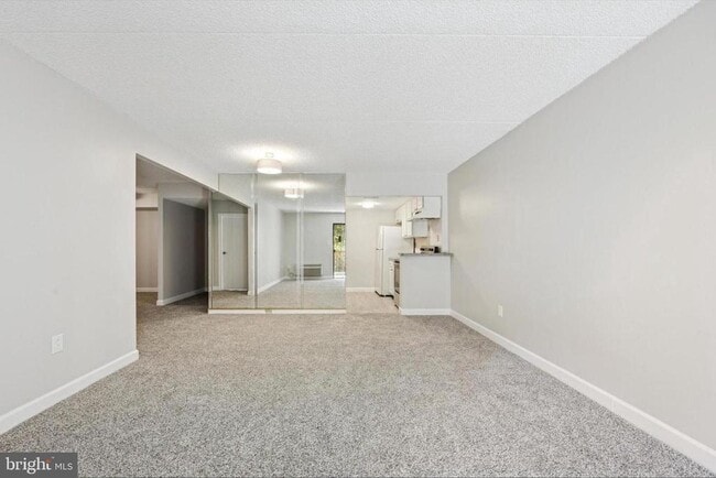 property at 800 Avondale Rd