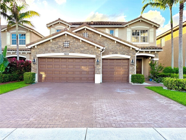 7805 Patriot St in Greenacres, FL - Building Photo - Building Photo