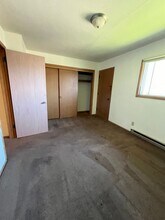 907 N Hawley Rd in Milwaukee, WI - Building Photo - Building Photo