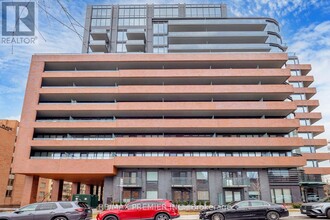 2525-2525 Bathurst St in Toronto, ON - Building Photo - Building Photo