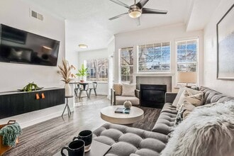 The Soleil in Centennial, CO - Foto de edificio - Building Photo