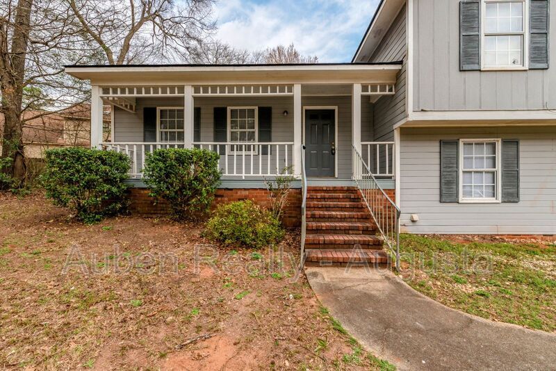 4689 Oakley Pirkle Rd in Augusta, GA - Building Photo