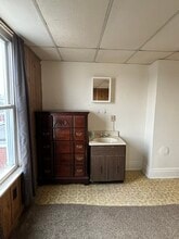 18 Melba Pl, Unit 4f in Pittsburgh, PA - Building Photo - Building Photo