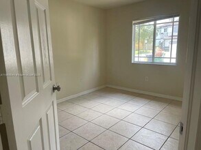 13437 SW 263rd St in Homestead, FL - Building Photo - Building Photo