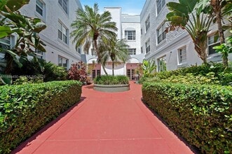 1200 Euclid Ave in Miami Beach, FL - Foto de edificio - Building Photo