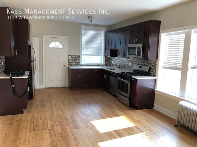 3139 W Lawrence Ave in Chicago, IL - Building Photo - Building Photo