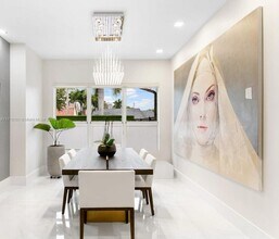 11390 SW 30th St in Miami, FL - Building Photo - Building Photo