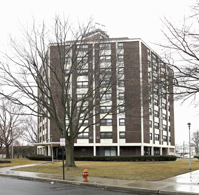 Kennedy Tower in Long Branch, NJ - Building Photo - Building Photo