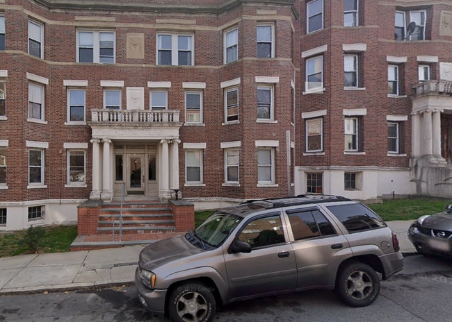 11 Scottfield Rd, Unit 5