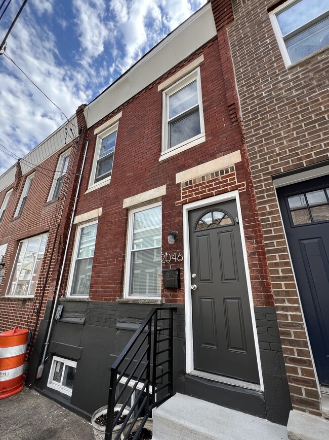 property at 2046 Fernon St