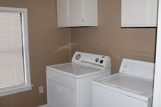 2717 28th St in Lubbock, TX - Building Photo - Building Photo