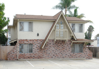 4657-4663 Oregon St in San Diego, CA - Building Photo - Building Photo