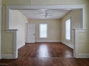 110 Bell Ave in Elyria, OH - Building Photo - Building Photo