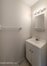 2873 Yellow Pine Ct-Unit -4 in Jacksonville, FL - Foto de edificio - Building Photo