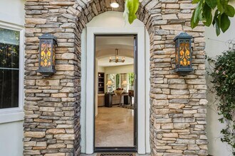 45737 Club Dr in Indian Wells, CA - Building Photo - Building Photo