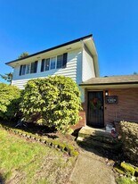 11624 54th Ave S in Seattle, WA - Building Photo