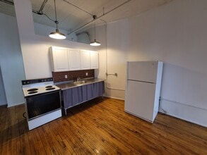 The Lofts at Searle in Rochester, NY - Building Photo - Building Photo