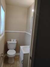 6015 Oakland Heights St in Meridian, MS - Building Photo - Building Photo