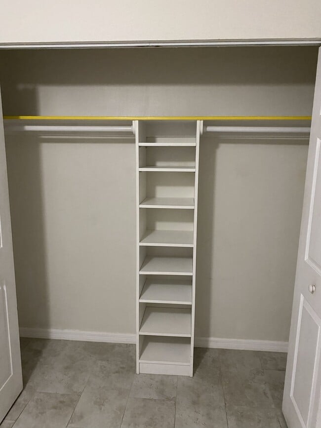 1788 Poinsettia Ave, Unit Poinsettia Duplex in Tarpon Springs, FL - Foto de edificio - Building Photo