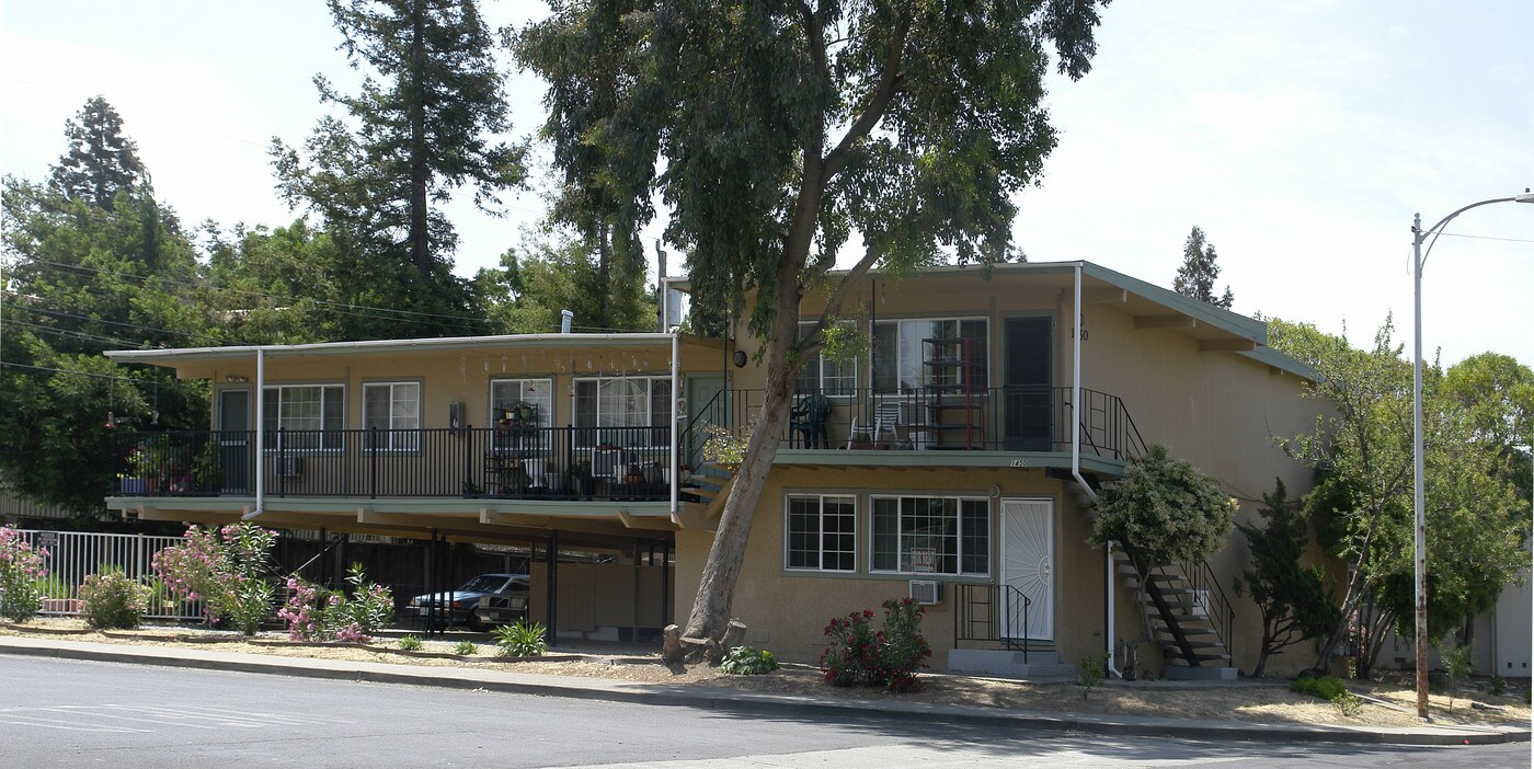 1450 Marclair Dr in Concord, CA - Foto de edificio