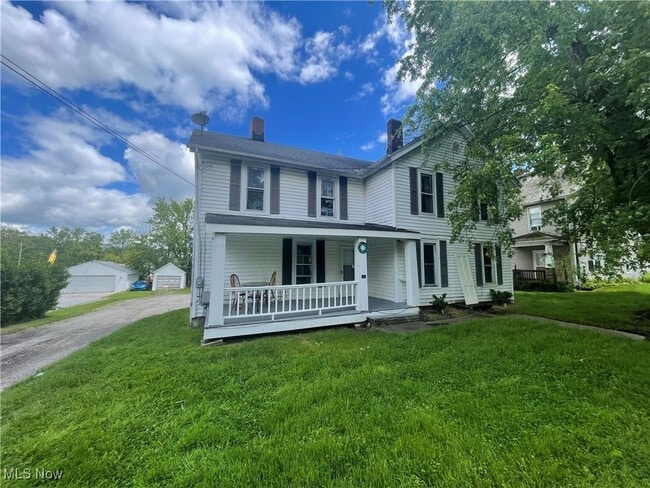 property at 424 Cleveland Rd
