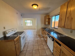 835 W Tipton Dr in Tucson, AZ - Building Photo - Building Photo