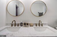 825 Showell Ct photo'