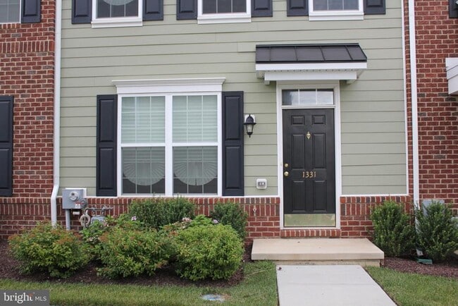 1331 Parish Ave in Claymont, DE - Building Photo - Building Photo