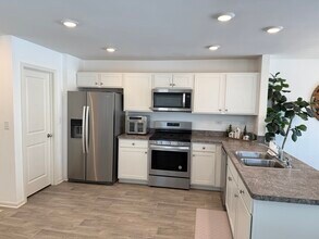 2520 Alison Ave in Pingree Grove, IL - Building Photo - Building Photo