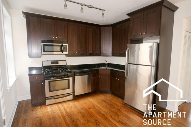 property at 3814 N Sheffield Ave