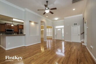 1775 Castle Peak Dr in Rural Hall, NC - Foto de edificio - Building Photo