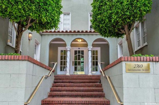 property at 2760 Sacramento St