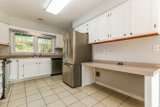 213 Berkshire Dr in Myrtle Beach, SC - Foto de edificio - Building Photo