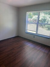 6161 Payne Ave in Ferguson, MO - Building Photo - Building Photo