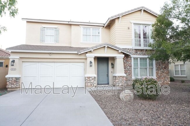 property at 3216 S Cottonwood Dr