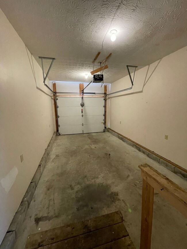 352-354 Colby Ridge Blvd in Winchester, KY - Building Photo - Building Photo