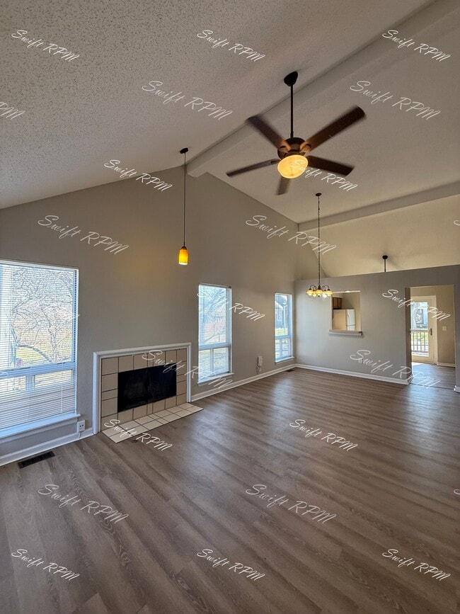 8955 Hauser in Lenexa, KS - Building Photo - Building Photo