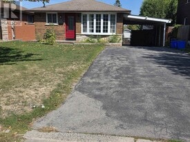 345 Fairlawn St in Oshawa, ON - Building Photo