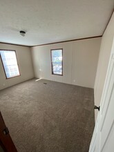 1814 Aldrin Ct in Milford, MI - Building Photo - Building Photo