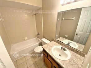 10206 Walnut Bend N in Jacksonville, FL - Building Photo - Building Photo