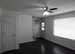 2018 Washington Ave in Chesterton, IN - Building Photo - Building Photo