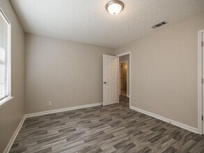 151 Massey Ln in Athens, GA - Building Photo - Building Photo