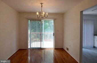 173 Lazy Hollow Dr in Gaithersburg, MD - Building Photo - Building Photo