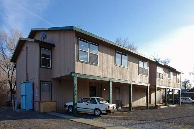 1039 E 8th St in Reno, NV - Foto de edificio - Building Photo