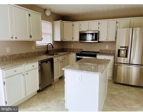 105 Windmill Ln in Winchester, VA - Building Photo - Building Photo