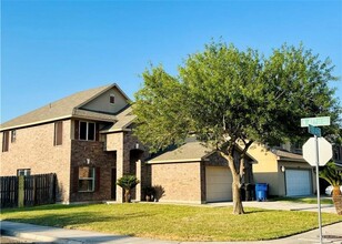 4616 Water Lily Ave in McAllen, TX - Building Photo - Building Photo