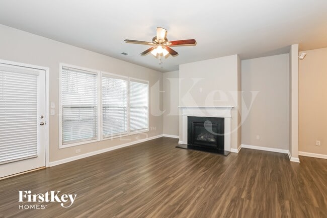 3196 Baylor Cir in Mcdonough, GA - Foto de edificio - Building Photo