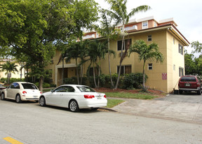 11 Menores Ave Apartments