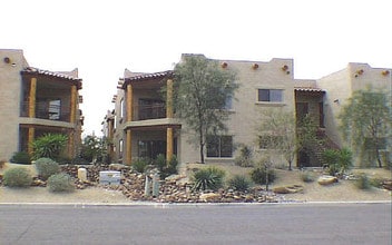 Casa Bella Ii in Fountain Hills, AZ - Building Photo - Building Photo