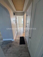 1102 Oleanda Ave in Louisville, KY - Building Photo - Building Photo